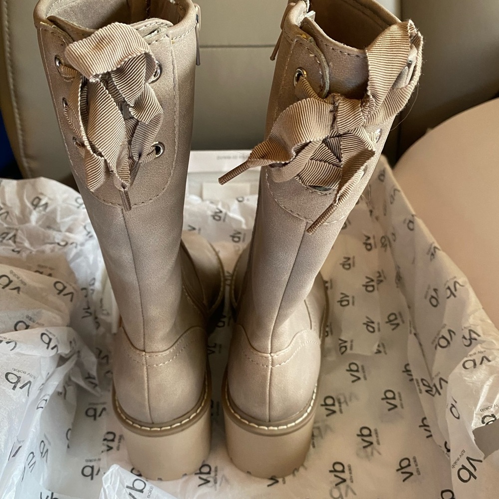 Dolce Vita Boots Girls Size 3 
NIB - Picture 6 of 8